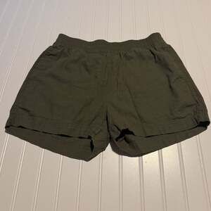 Old Navy Women's High-Waisted Linen-Blend Pull-On Shorts Olive Green